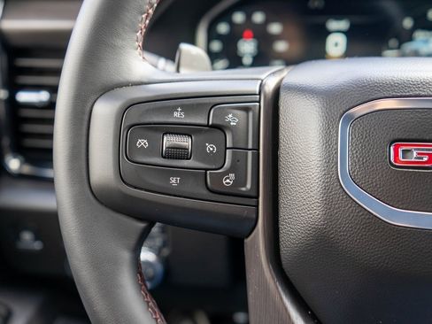 Used 2024 GMC Sierra 1500 AT4X image 22