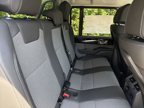 Used 2024 INEOS Grenadier Trialmaster Edition image 30