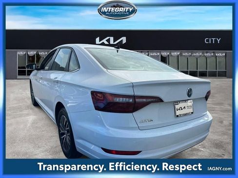 Used 2021 Volkswagen Jetta S w/ Driver Assistance Package FWD image 5