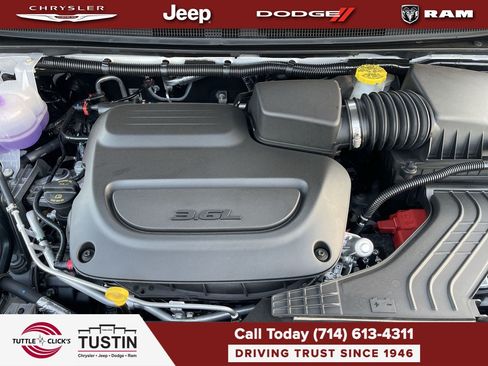 New 2026 Chrysler Pacifica Select FWD image 28