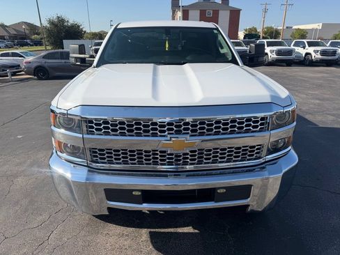 Used 2019 Chevrolet Silverado 2500 W/T AWD/4WD image 9