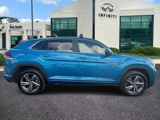 Used 2024 Volkswagen Atlas Cross Sport SEL R-Line video 2