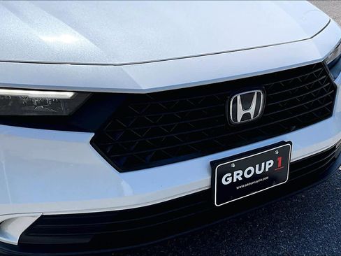 Used 2023 Honda Accord EX image 42