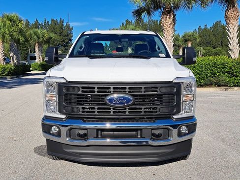 New 2026 Ford F250 XL w/ XL Driver Assist Package AWD/4WD image 2