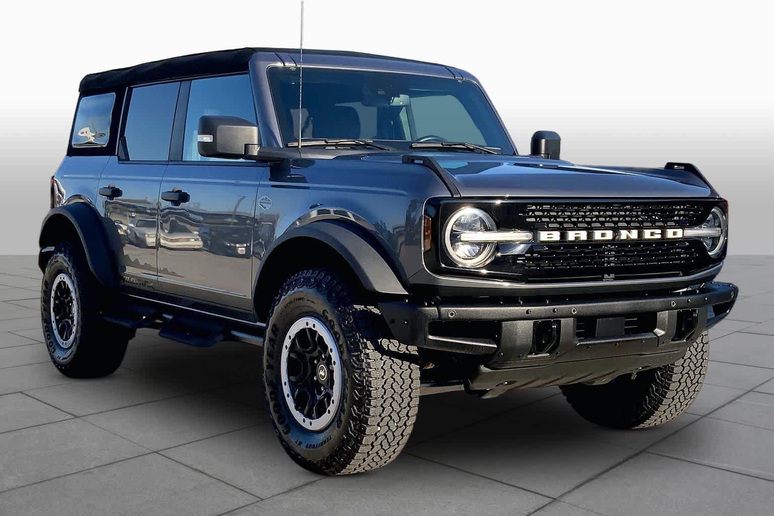 Used 2024 Ford Bronco Wildtrak AWD/4WD image 3