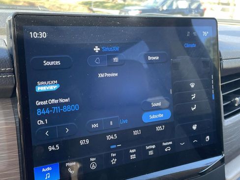 Used 2023 Ford Expedition Limited image 17