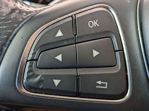 Used 2017 Mercedes-Benz GLS 450 4MATIC image 11