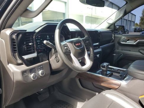 Used 2024 GMC Sierra 1500 SLT w/ SLT Premium Plus Package RWD image 20