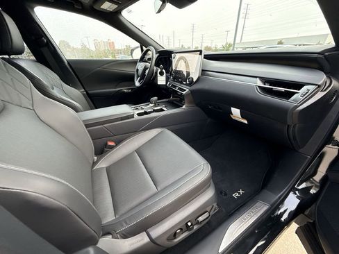 Used 2026 Lexus RX 350 Premium w/ Accessory Package (Z1) image 15