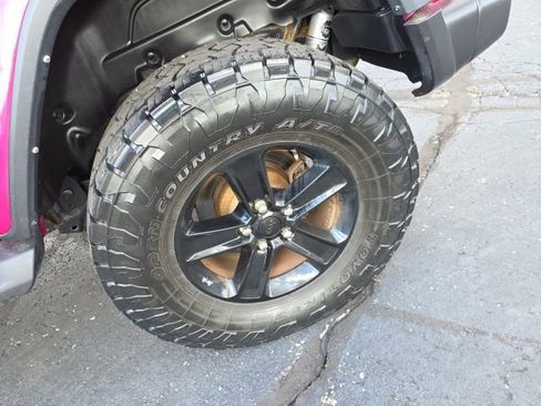 Used 2022 Jeep Wrangler Unlimited Sahara image 57