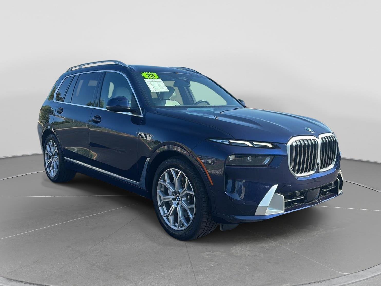 Used 2023 BMW X7 xDrive40i w/ Premium Package AWD/4WD image 14