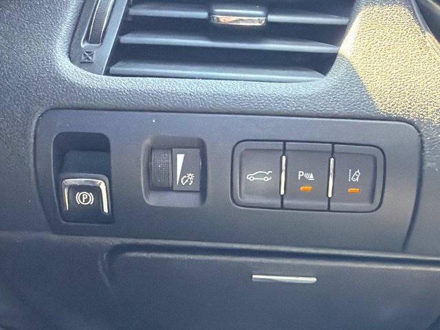Used 2014 Chevrolet Impala LTZ FWD image 29