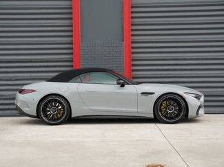 Used 2022 Mercedes-Benz SL 55 AMG 4MATIC video 2