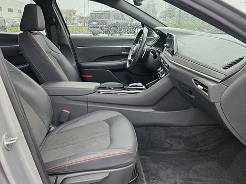 Used 2023 Hyundai Sonata SEL Plus image 14