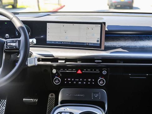 New 2026 Hyundai Ioniq 9 Calligraphy AWD/4WD image 13