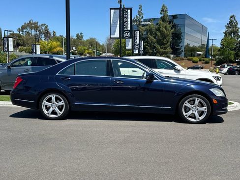 Used 2013 Mercedes-Benz S 350 BlueTEC 4MATIC image 2