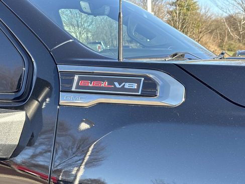 Certified 2021 GMC Sierra 2500 AT4 w/ AT4 Premium Plus Package image 11