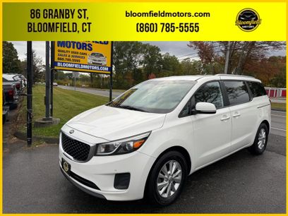 Used 2016 Kia Sedona LX w/ LX Essentials Premium Package