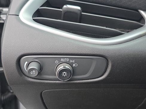 Used 2024 Chevrolet Malibu LT image 20