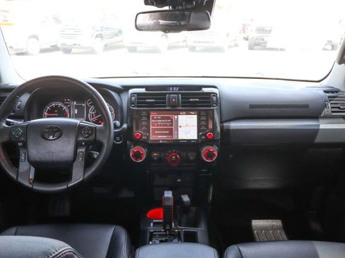 Used 2024 Toyota 4Runner TRD Off-Road Premium w/ Moonroof Package AWD/4WD image 28