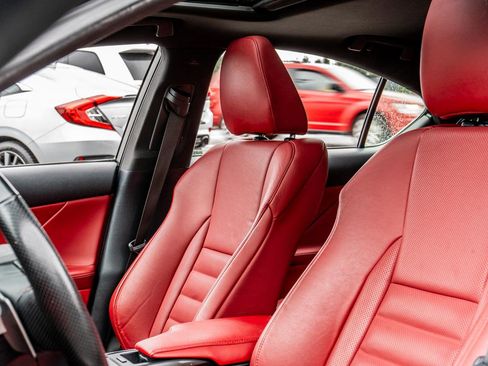 Used 2023 Lexus IS 500 image 23