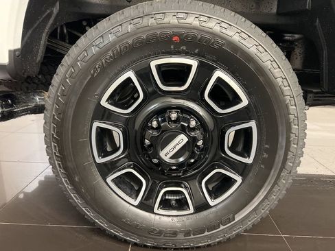 New 2026 Ford F250 Platinum image 7