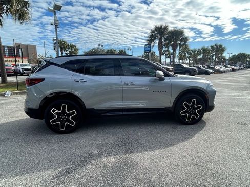 Used 2023 Chevrolet Blazer RS w/ Enhanced Convenience Package image 8