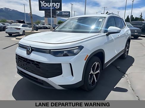 New 2026 Volkswagen Tiguan SE AWD/4WD image 7