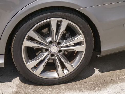 Used 2015 Mercedes-Benz E 350 Sedan image 6