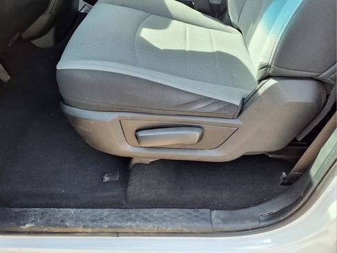 Used 2024 RAM 1500 Classic SLT image 20