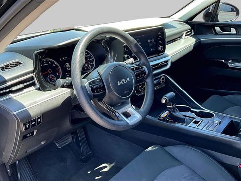 Used 2022 Kia K5 LX FWD image 12