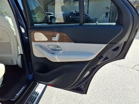 Used 2022 Mercedes-Benz GLE 350 4MATIC image 12