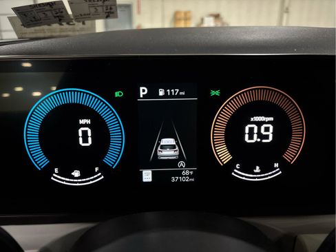 Used 2025 Hyundai Tucson SEL image 11