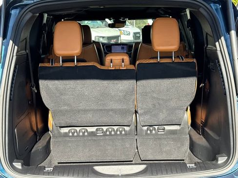 Used 2022 Chrysler Pacifica Pinnacle image 15