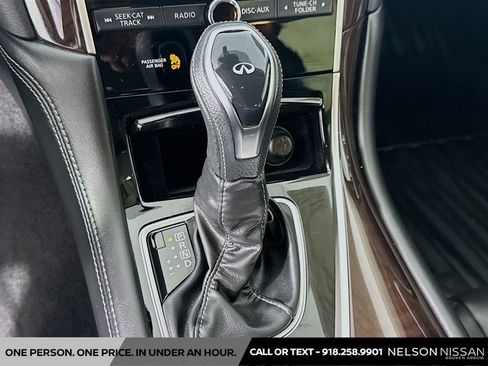 Used 2019 INFINITI Q50 Luxe w/ Cargo Package (L96) RWD image 16