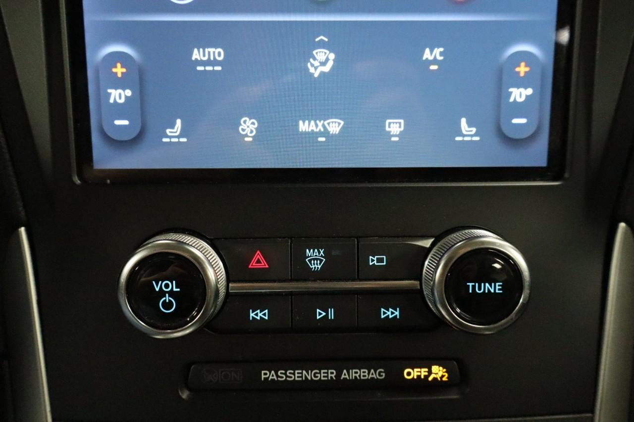 Used 2024 Ford Edge SEL AWD/4WD image 17
