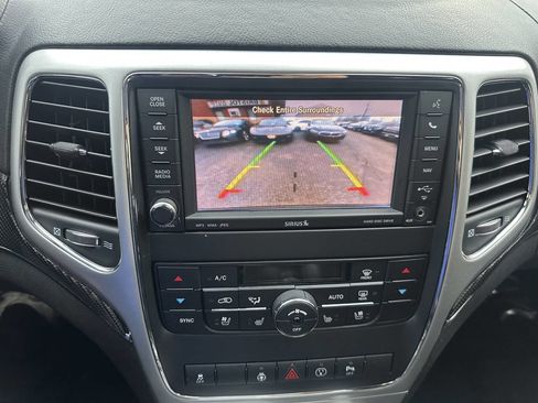 Used 2013 Jeep Grand Cherokee SRT8 image 28