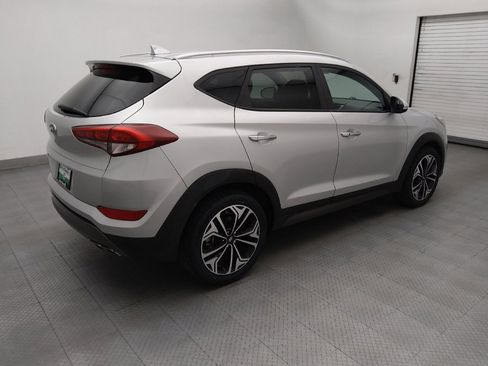Used 2016 Hyundai Tucson Limited FWD image 10