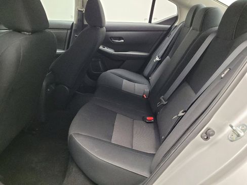 Used 2023 Nissan Sentra SV image 18