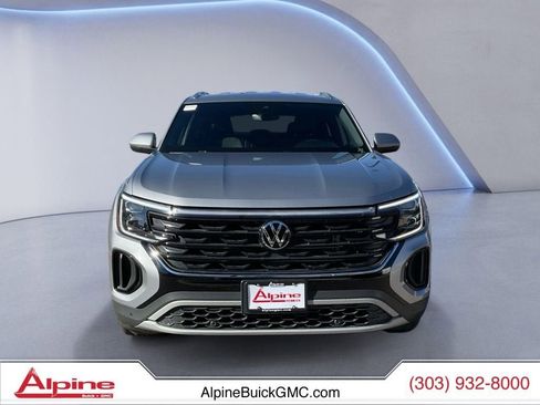 Used 2025 Volkswagen Atlas Cross Sport SE image 8