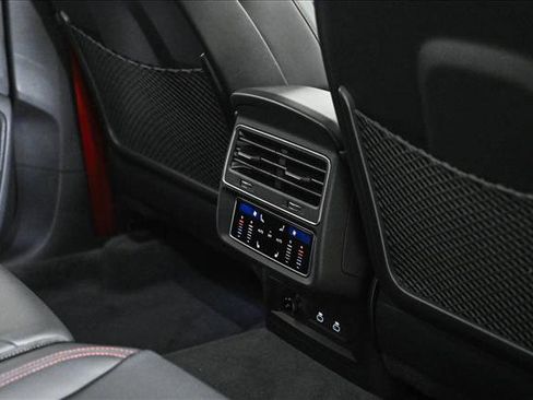 New 2026 Audi SQ8 Prestige image 18