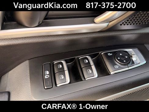 Certified 2022 Kia Telluride LX image 15