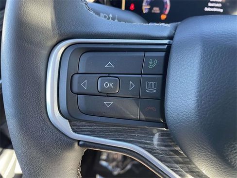 Used 2022 Jeep Wagoneer Series II w/ Premium Group I image 17