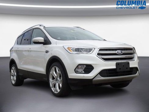 Used 2018 Ford Escape Titanium AWD/4WD image 1