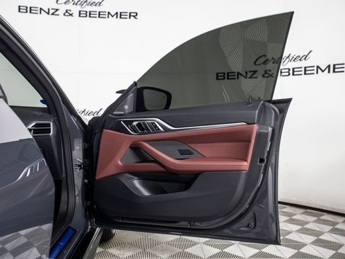 Used 2025 BMW 440i xDrive M440i xDrive w/ Premium Package image 16