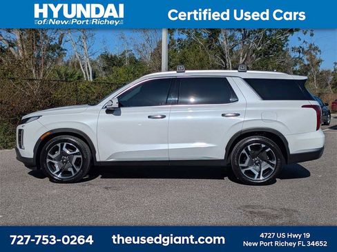 Certified 2023 Hyundai Palisade SEL w/ Cargo Package image 2