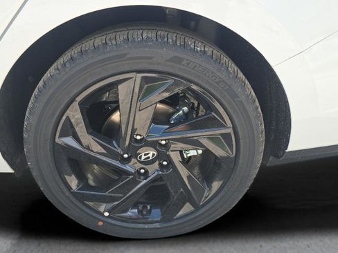 New 2026 Hyundai Elantra SEL Sport Premium w/ Cargo Package FWD image 32