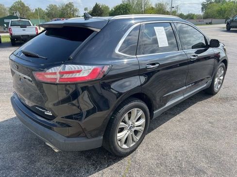 Used 2019 Ford Edge Titanium AWD/4WD image 5