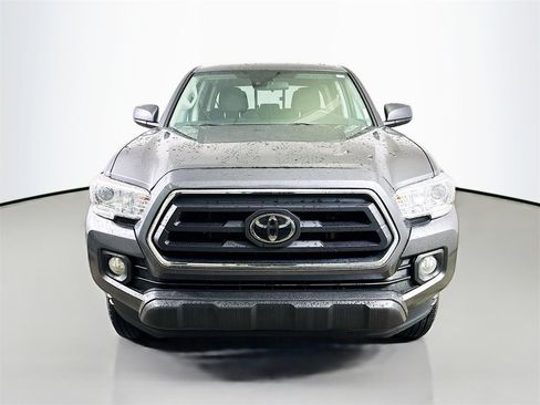 Used 2022 Toyota Tacoma SR5 image 2