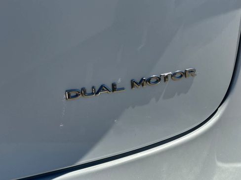 Used 2024 Tesla Model 3 Long Range AWD/4WD image 17
